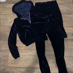 2pc cropped hoodie track suit